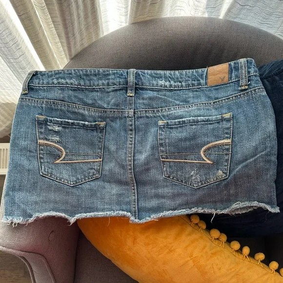 AE Denim Mini Skirt - Picture 3 of 4
